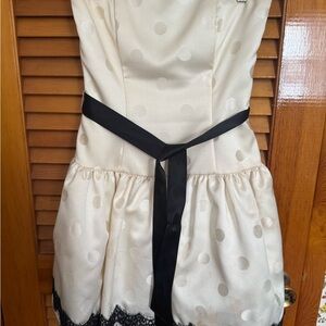 Jessica McClintock Elegant Cream Dress